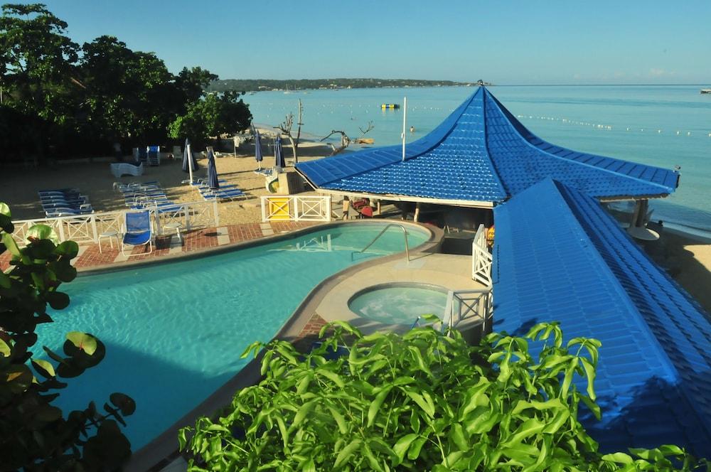 Negril Treehouse Resort Exterior photo