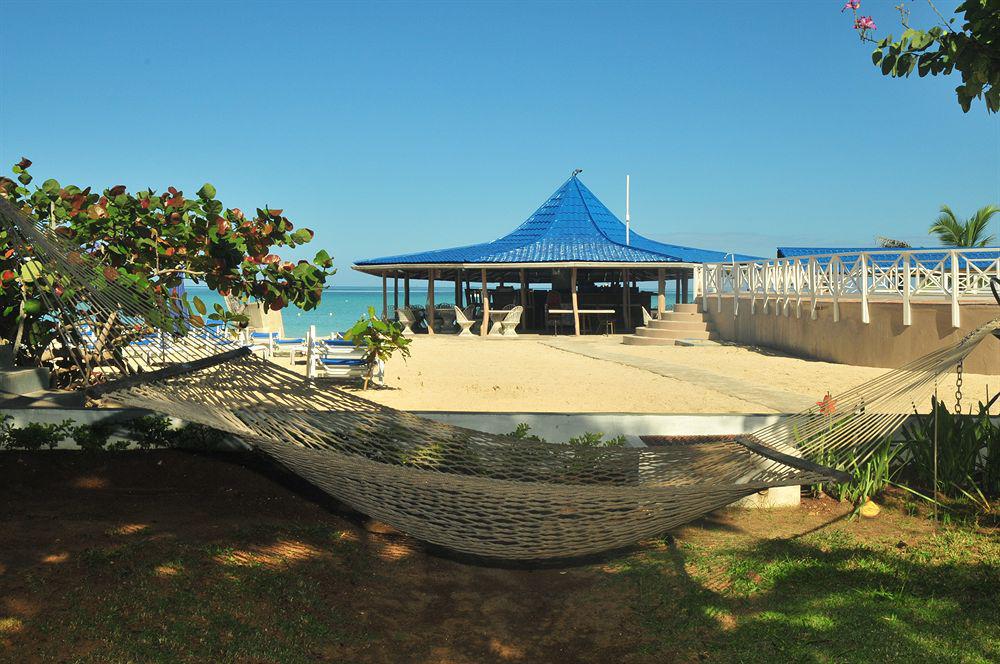 Negril Treehouse Resort Exterior photo